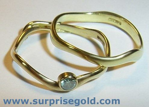 blue diamond engagement rings This one in 18ct yellow gold is with a