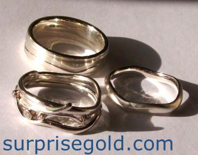 custom wedding rings for women in white gold or yellow gold unique wedding