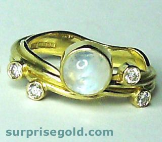 yellow gold engagement rings